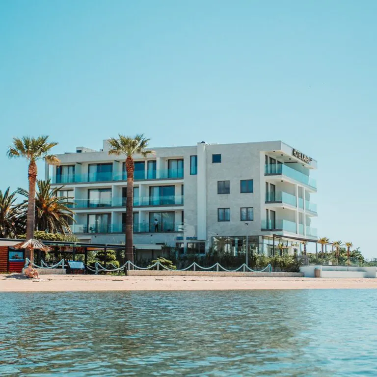 Hotel Kaneo